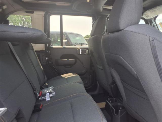 new 2025 Jeep Wrangler car, priced at $48,936
