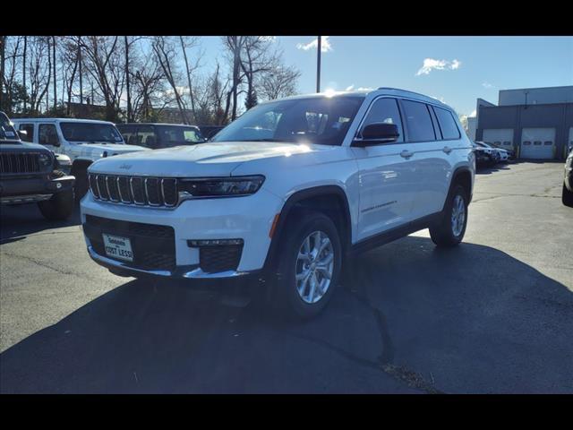 new 2024 Jeep Grand Cherokee L car, priced at $52,380