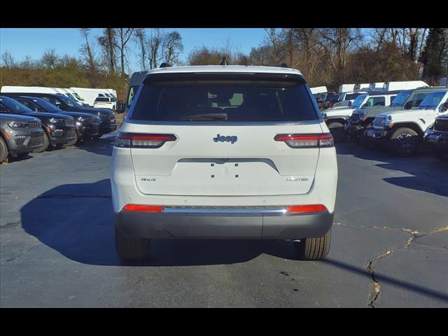 new 2024 Jeep Grand Cherokee L car, priced at $52,380