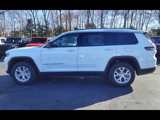 new 2024 Jeep Grand Cherokee L car, priced at $52,380