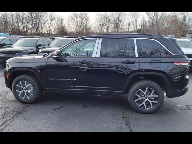 new 2025 Jeep Grand Cherokee car, priced at $42,407