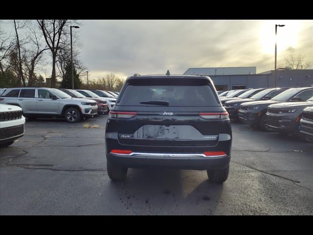 new 2025 Jeep Grand Cherokee car, priced at $42,407