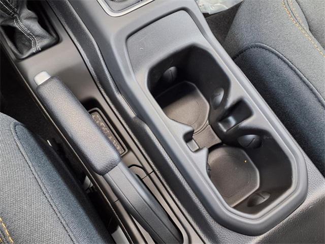 new 2025 Jeep Wrangler car, priced at $45,936