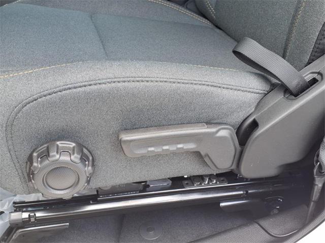 new 2025 Jeep Wrangler car, priced at $45,936