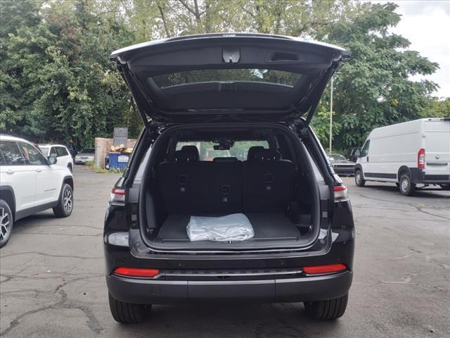 new 2025 Jeep Grand Cherokee car, priced at $52,493