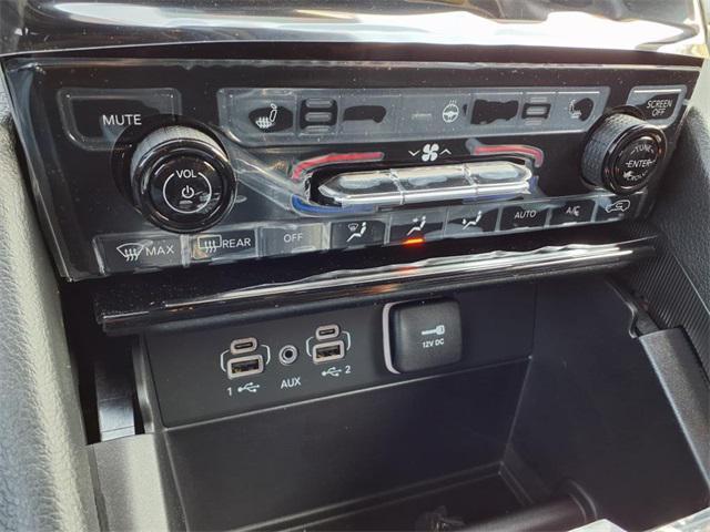 new 2025 Jeep Grand Cherokee car, priced at $43,896