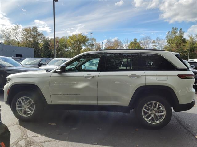 new 2024 Jeep Grand Cherokee car, priced at $36,527