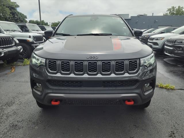 new 2024 Jeep Compass car, priced at $29,274