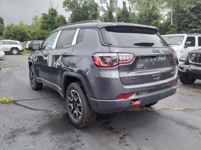 new 2024 Jeep Compass car, priced at $29,274