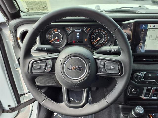 new 2025 Jeep Wrangler car, priced at $36,332