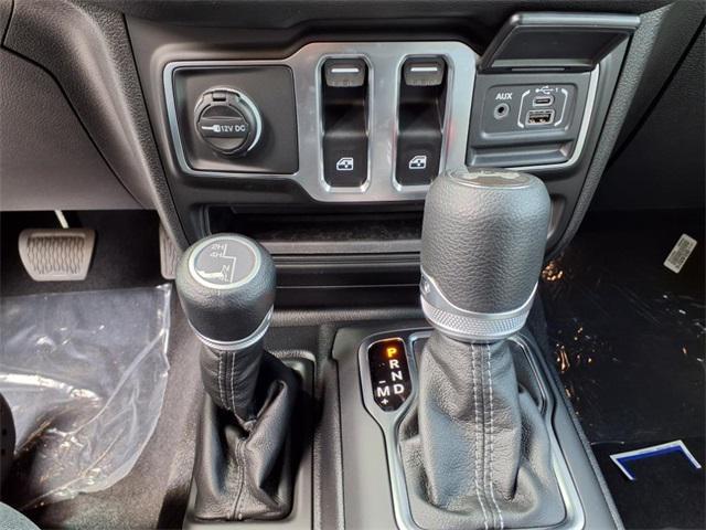 new 2025 Jeep Wrangler car, priced at $36,332