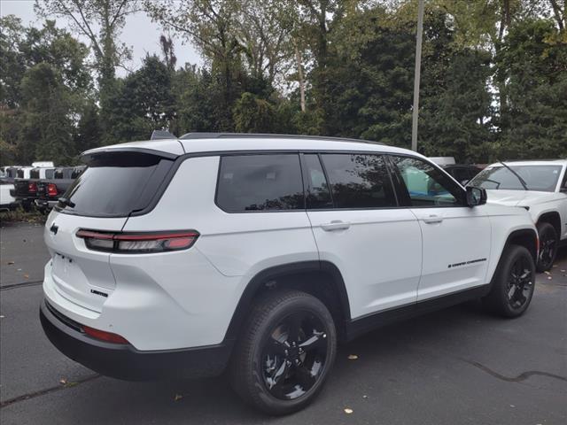 new 2024 Jeep Grand Cherokee L car, priced at $47,214