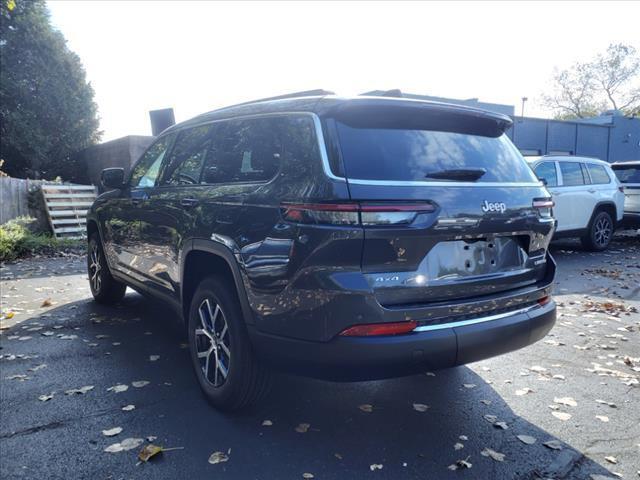 new 2024 Jeep Grand Cherokee L car, priced at $45,297