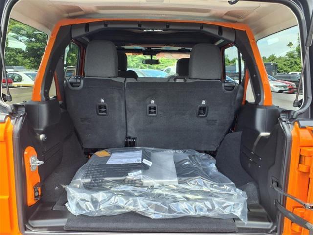 new 2025 Jeep Wrangler car, priced at $40,169