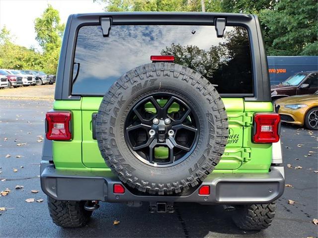 new 2025 Jeep Wrangler car, priced at $41,426