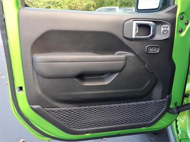 new 2025 Jeep Wrangler car, priced at $41,426