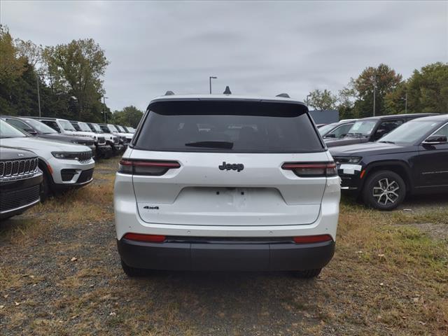 new 2024 Jeep Grand Cherokee L car, priced at $42,939