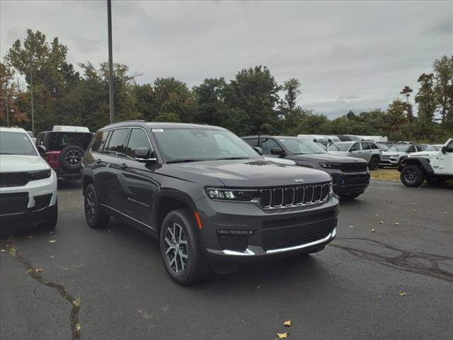 new 2024 Jeep Grand Cherokee L car, priced at $45,297