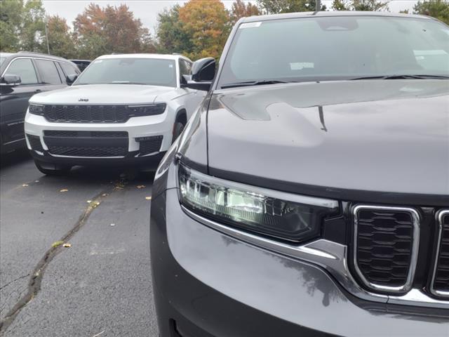 new 2024 Jeep Grand Cherokee L car, priced at $45,297