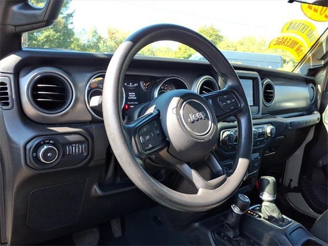 used 2022 Jeep Wrangler Unlimited car, priced at $31,825