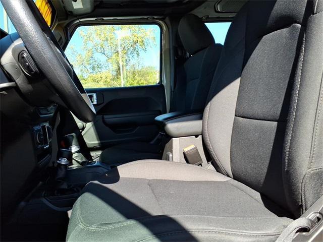 used 2022 Jeep Wrangler Unlimited car, priced at $31,825