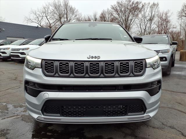 new 2025 Jeep Compass car, priced at $29,917
