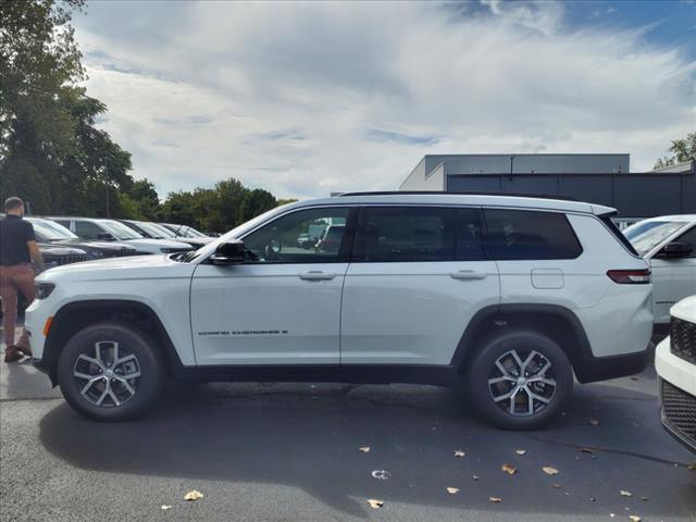 new 2024 Jeep Grand Cherokee L car, priced at $44,761