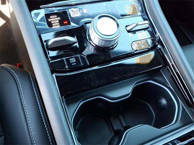new 2025 Jeep Grand Cherokee car, priced at $54,213