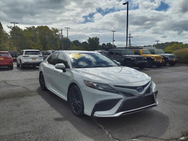 used 2024 Toyota Camry Hybrid car, priced at $35,228