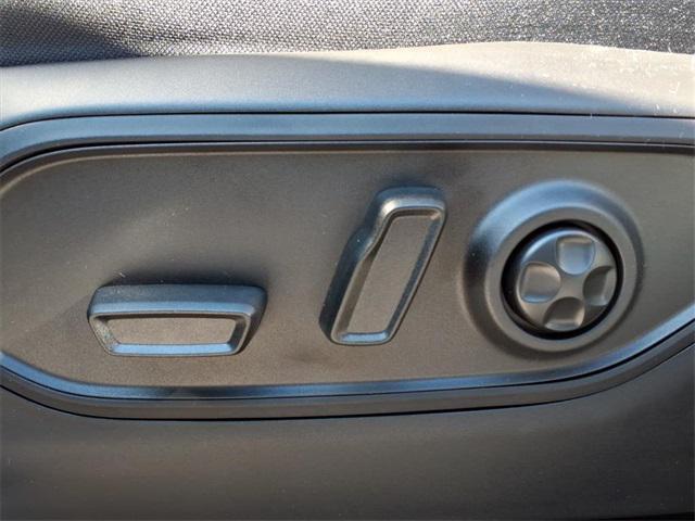 new 2025 Jeep Grand Cherokee car, priced at $38,619