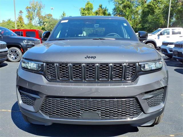 new 2025 Jeep Grand Cherokee car, priced at $38,619