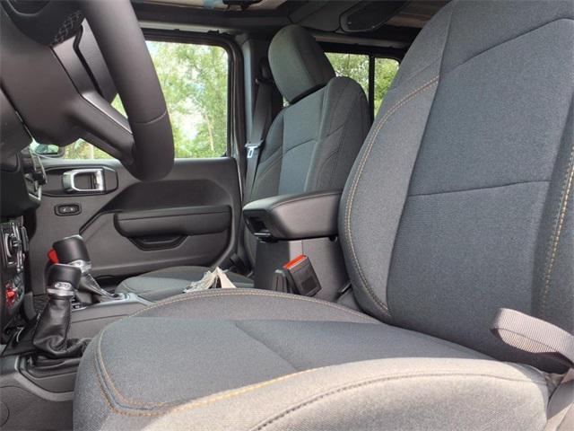 new 2025 Jeep Wrangler car, priced at $46,307