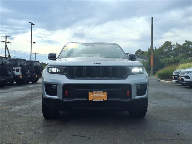 used 2022 Jeep Grand Cherokee car, priced at $35,720