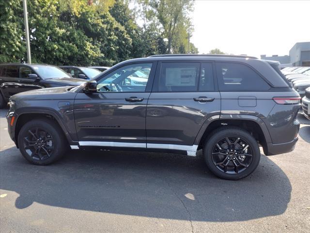 new 2024 Jeep Grand Cherokee car, priced at $53,378