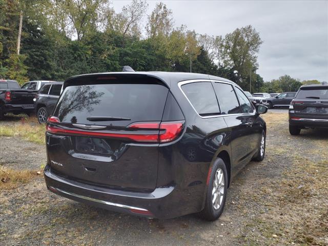 new 2024 Chrysler Pacifica car, priced at $41,430