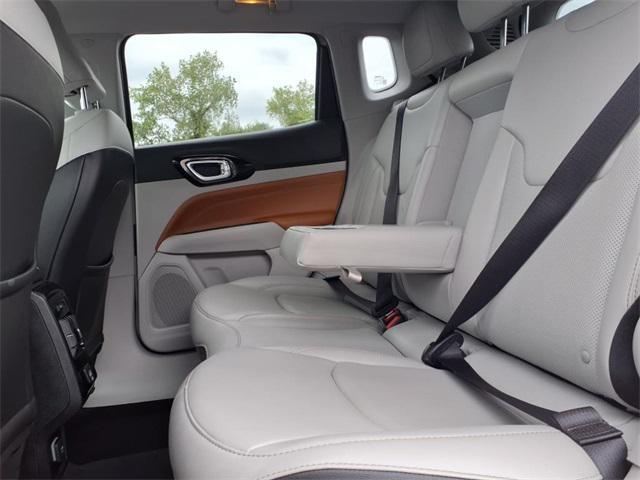 used 2022 Jeep Compass car, priced at $22,922
