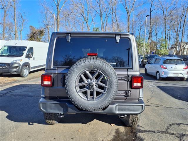 new 2025 Jeep Wrangler car, priced at $46,260