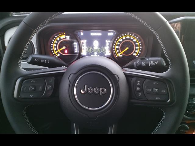 new 2025 Jeep Wrangler car, priced at $41,398