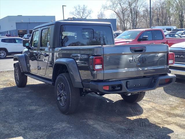 new 2024 Jeep Gladiator car, priced at $54,560