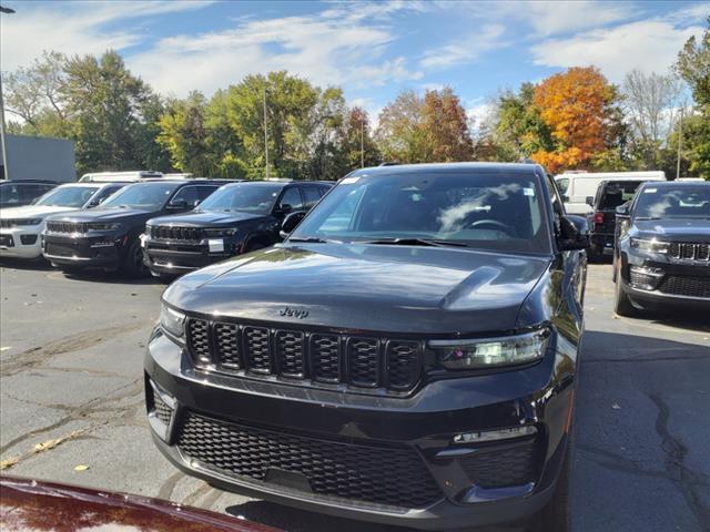 new 2024 Jeep Grand Cherokee car, priced at $45,800