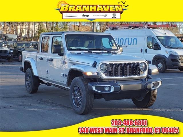 new 2024 Jeep Gladiator car, priced at $47,886