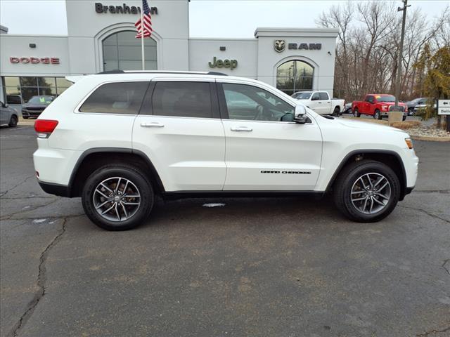 used 2017 Jeep Grand Cherokee car, priced at $15,998