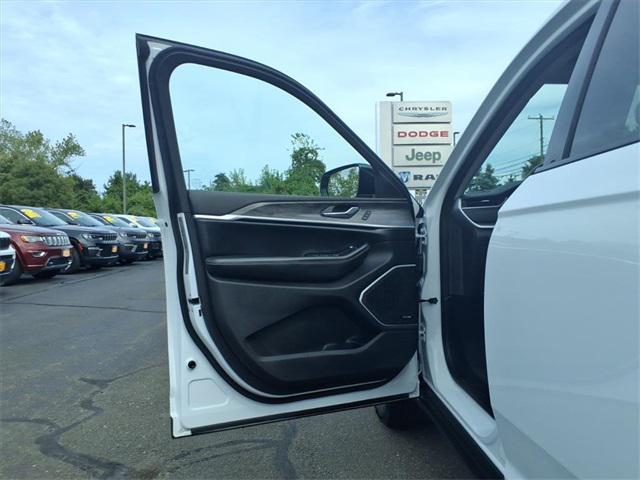 used 2022 Jeep Grand Cherokee L car, priced at $29,747