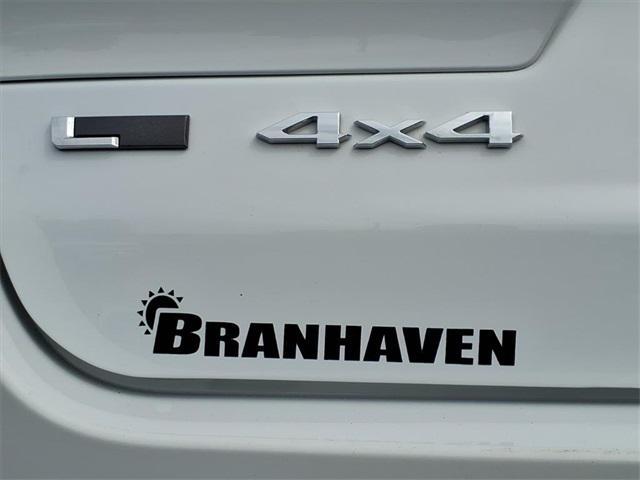used 2022 Jeep Grand Cherokee L car, priced at $29,747
