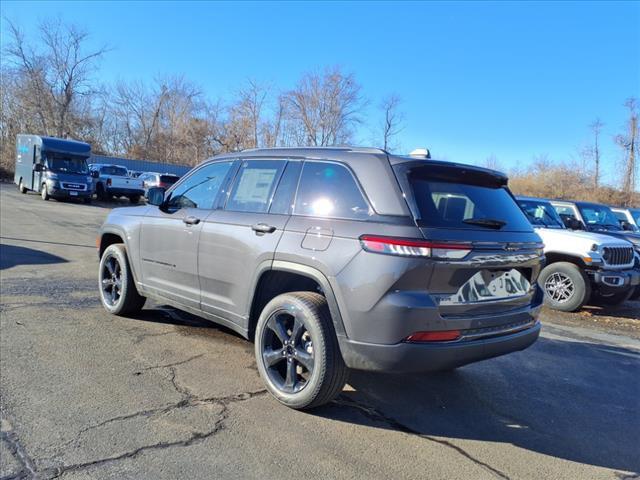 new 2025 Jeep Grand Cherokee car, priced at $43,231