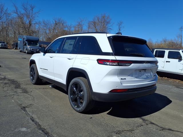 new 2025 Jeep Grand Cherokee car, priced at $42,695