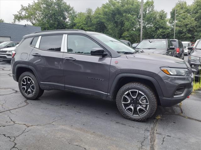 new 2024 Jeep Compass car, priced at $31,787