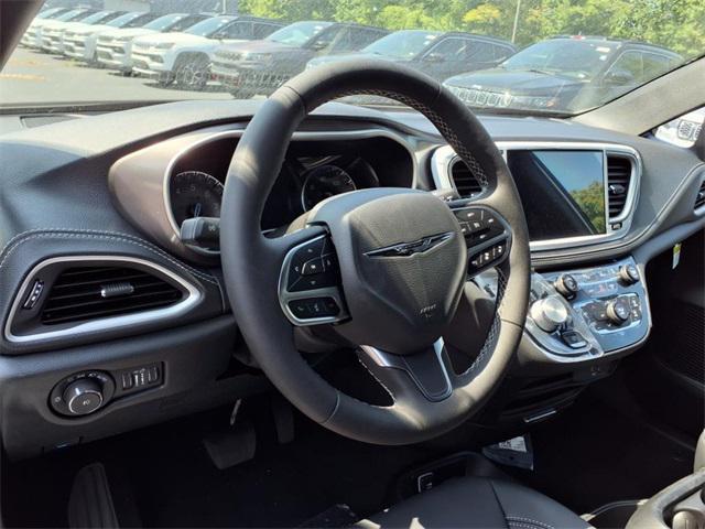 new 2026 Chrysler Pacifica car, priced at $39,890