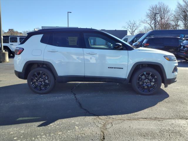 new 2024 Jeep Compass car, priced at $30,835