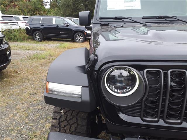 new 2024 Jeep Gladiator car, priced at $53,184